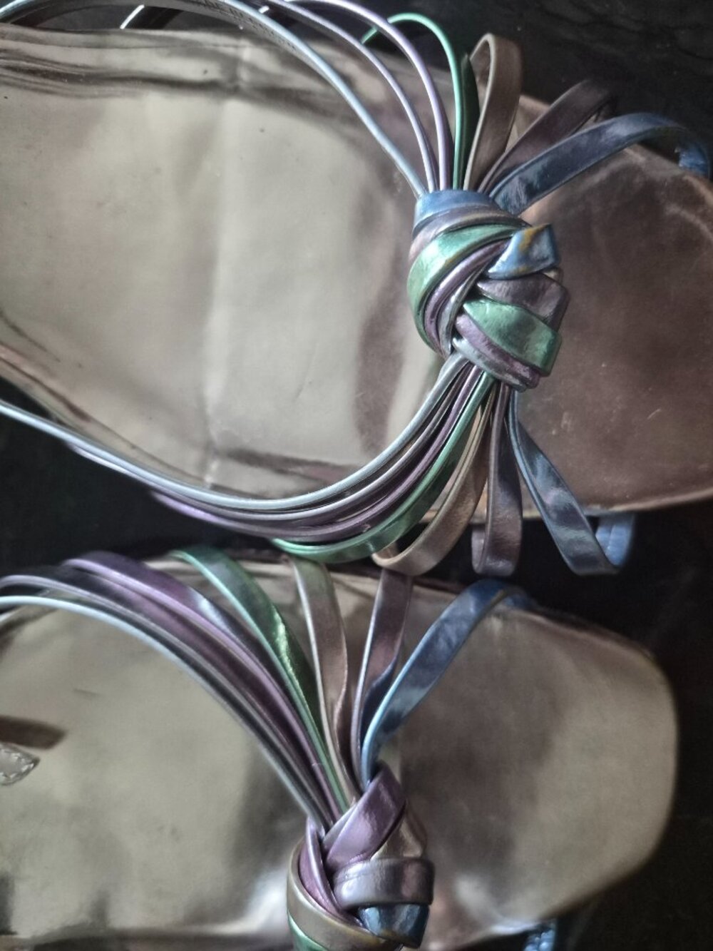 Doen Hepburn metalic multi colored heels hard to find - Picture 4 of 6